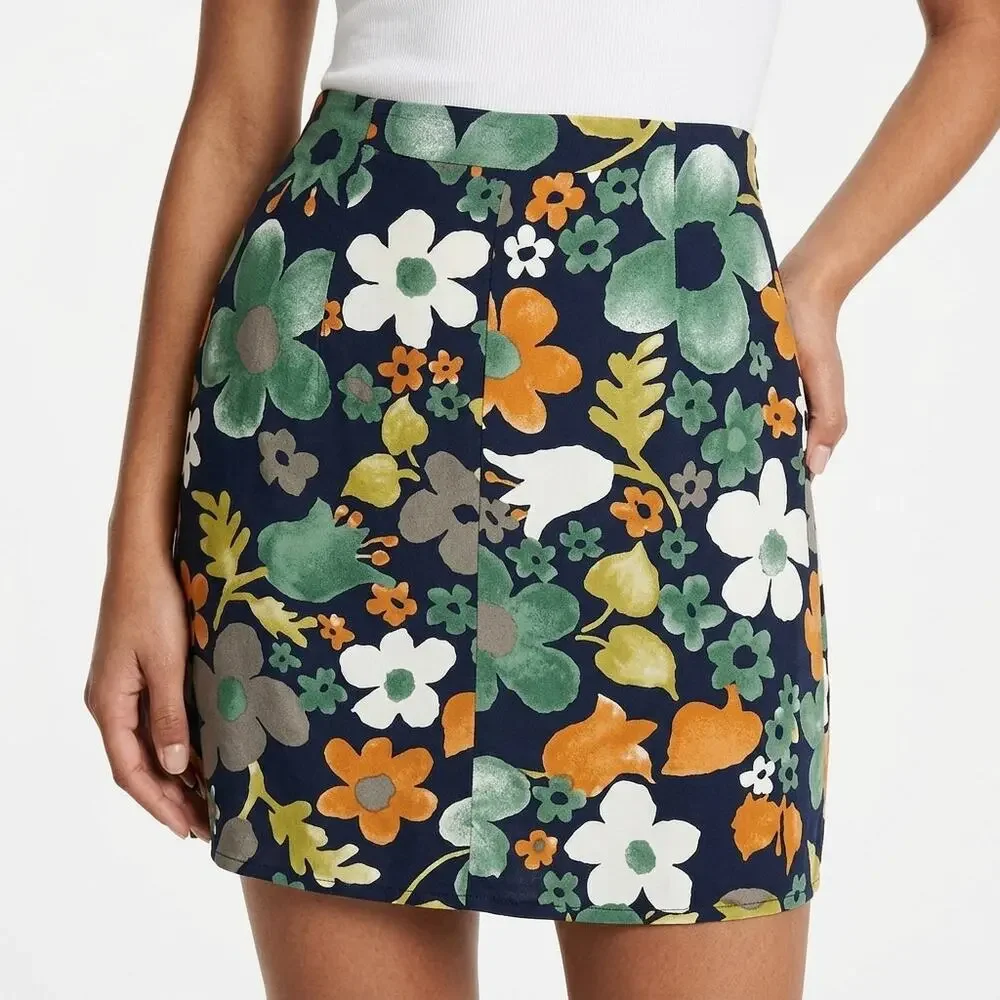 Express Made in USA Navy Mini Casual Floral Skirt Women Size 9/10